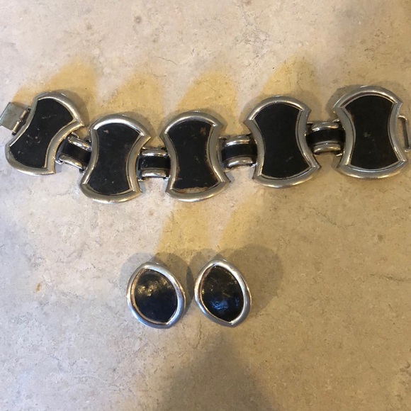 *NEW*Funky heavy mid century bracelet and earrings - Picture 1 of 3